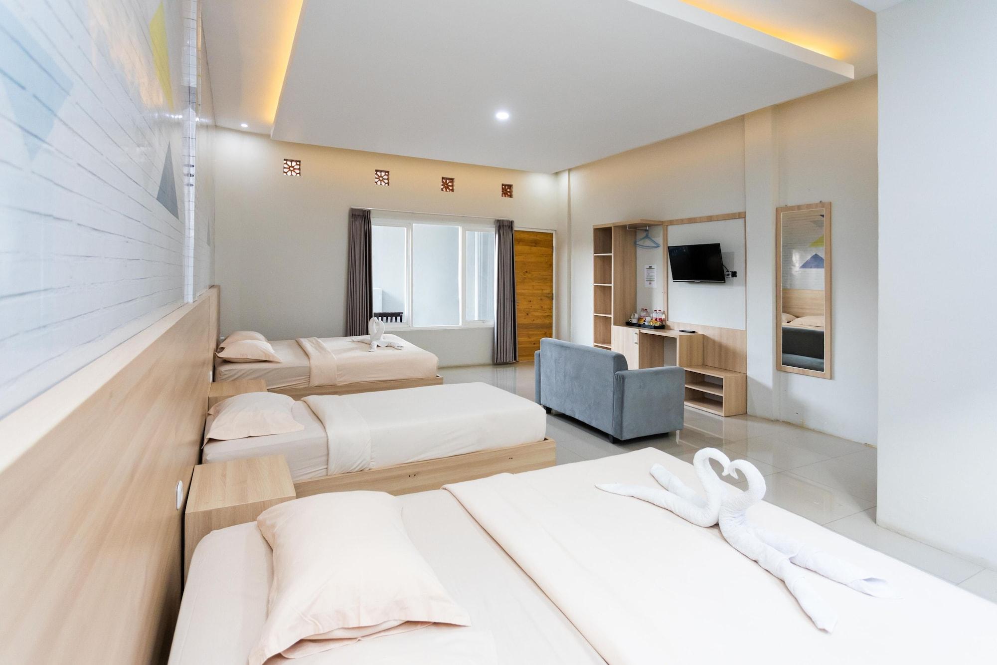 Villa Panderman Indah Batu  Luaran gambar