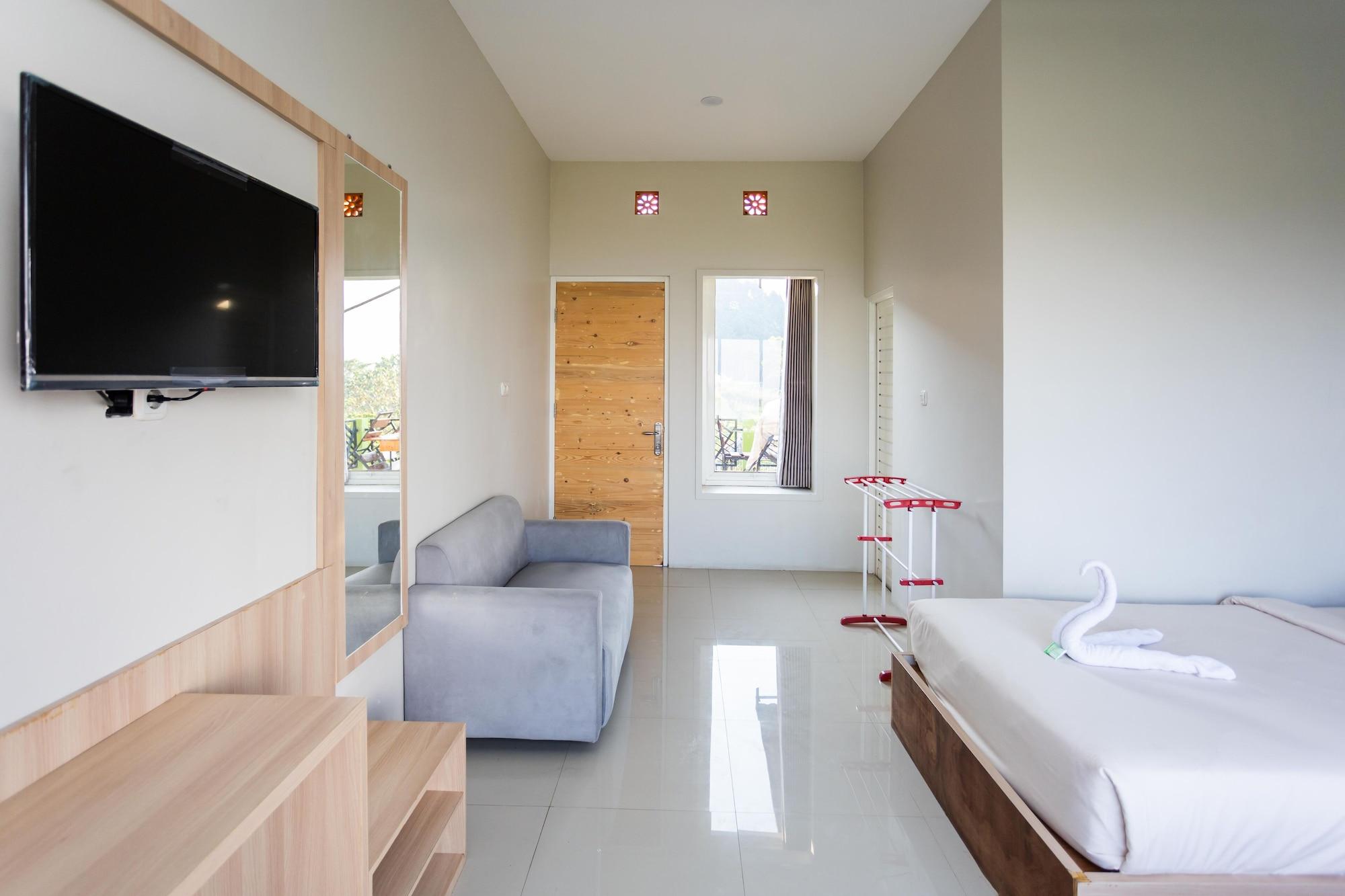 Villa Panderman Indah Batu  Luaran gambar