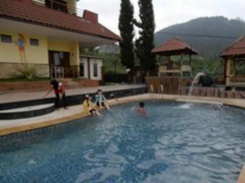 Villa Panderman Indah Batu  Luaran gambar